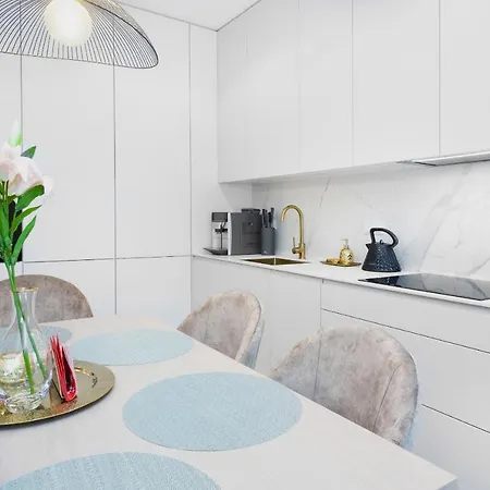 Szamocka By Renters Prestige * Varsó